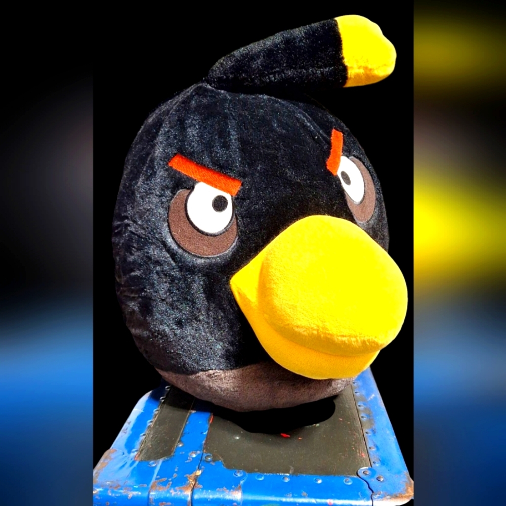 Giant ANGRY BIRDS STUFFED ANIMAL